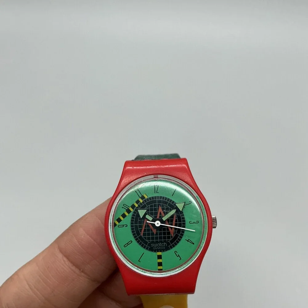 Vintage Swatch Radar Womens Watch 25mm Green Dial Red Swiss New Battery